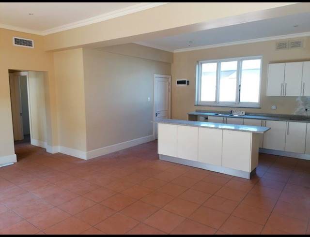 2 BEDROOM APARTMENT TO LET IN POINT WATERFRONT
